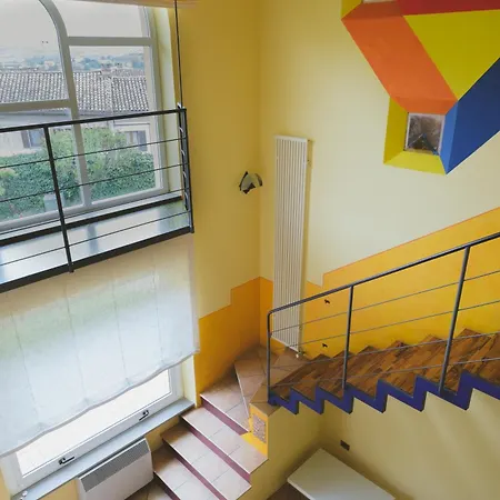 Casa Del Sole 펜션 카스타뇰레 란제
